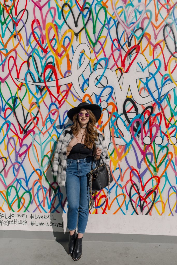 Why mom jeans are about to be your new favorite pair!
