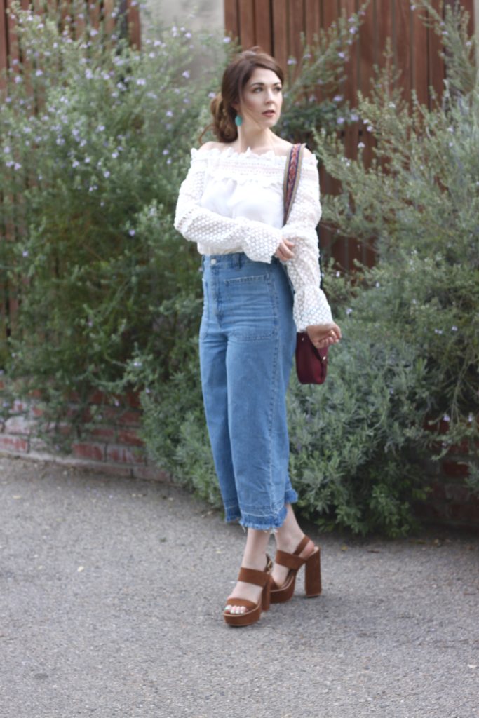 70's Vibes: Cropped Denim