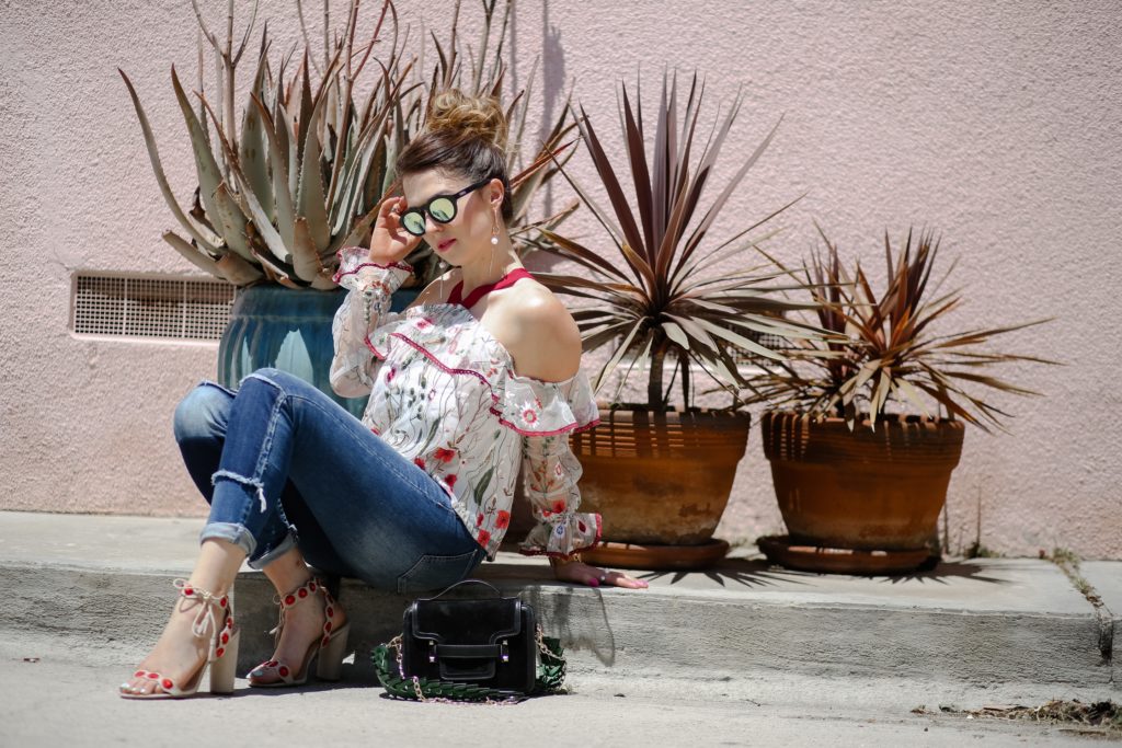 Cute top and jeans combo