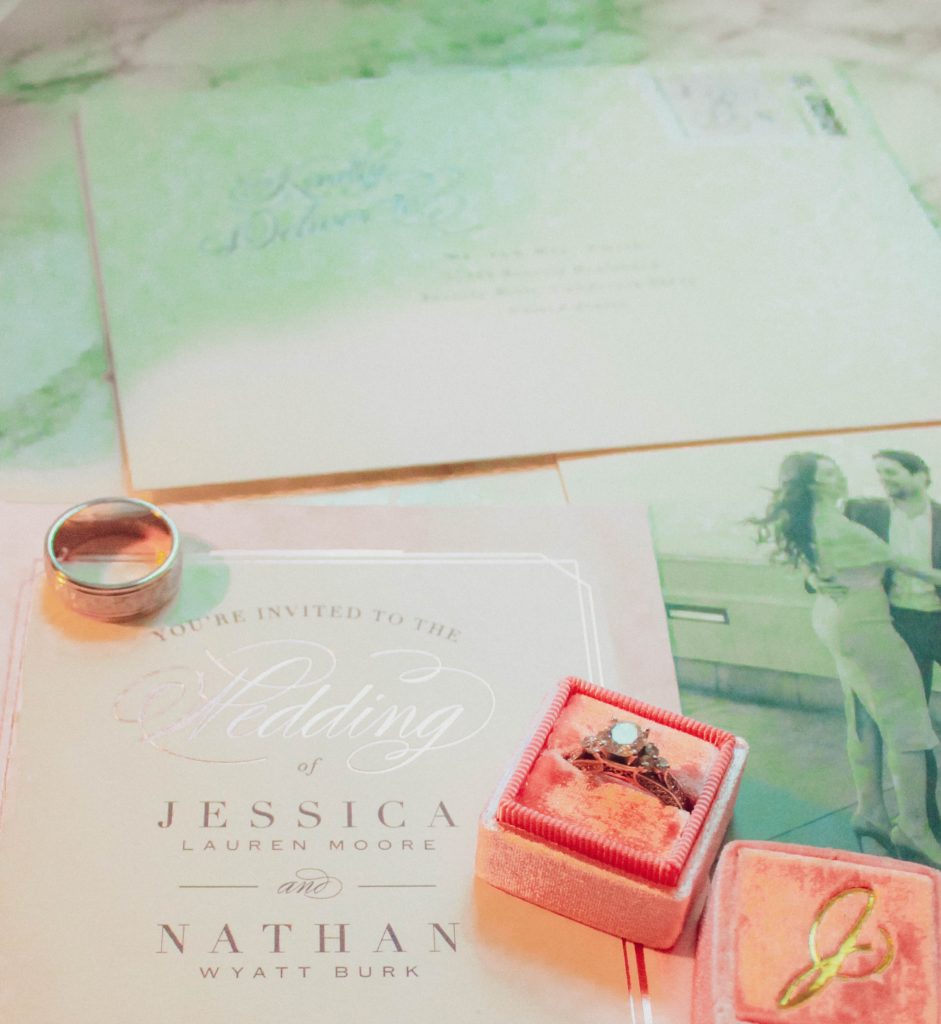 The do's and don'ts of wedding invitations